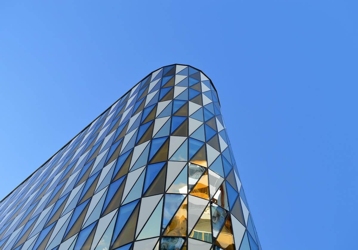 九游娱乐：一站式娱乐新体验，开启游戏与生活的美好连接