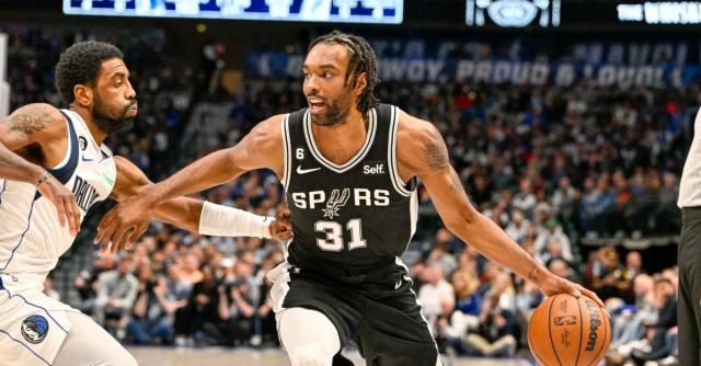 世俱杯下注-【圆桌】太阳四巨头身边，最后一个首发属于谁？